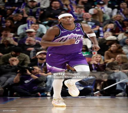 周琦眼部手,术修复,克服四年视,LiveScore,即时足球比分,赛程与比赛结果